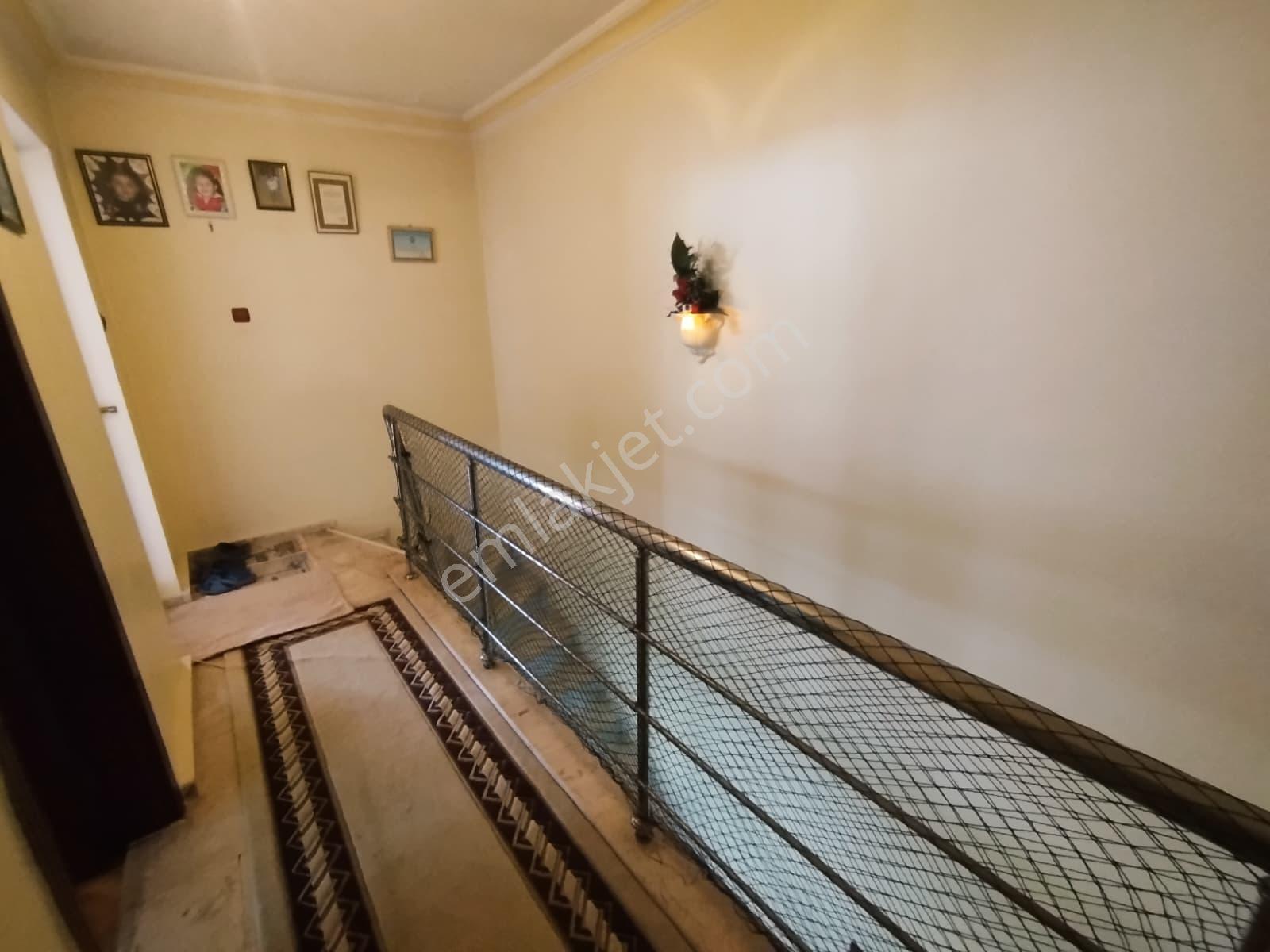 Şimşek Emlak'tan Gataya Yakın 180 M2 Kapalı Teras 5+1 Dubleks - Görsel 25