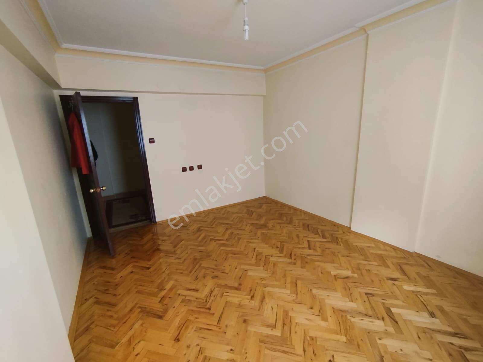 Şimşek Emlak'tan Gataya Yakın 180 M2 Kapalı Teras 5+1 Dubleks - Görsel 18