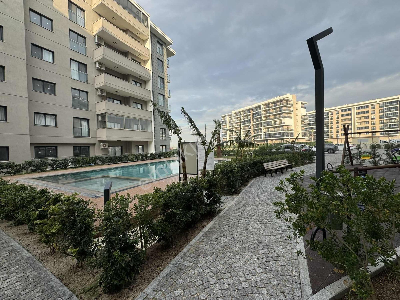 Torbalı Da İzban Yakını Havuzlu Site İçinde Kiralık 2+1 Daire - Görsel 6
