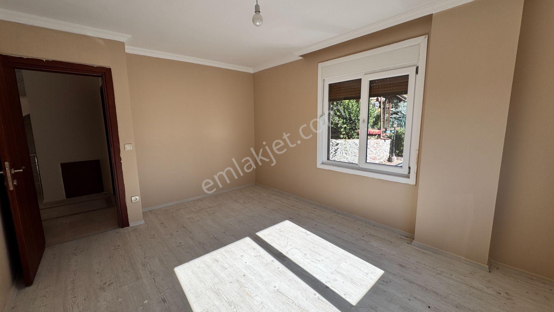 Başiskele Nirvana Konaklarında Satılık 4+2 Villa - Görsel 11