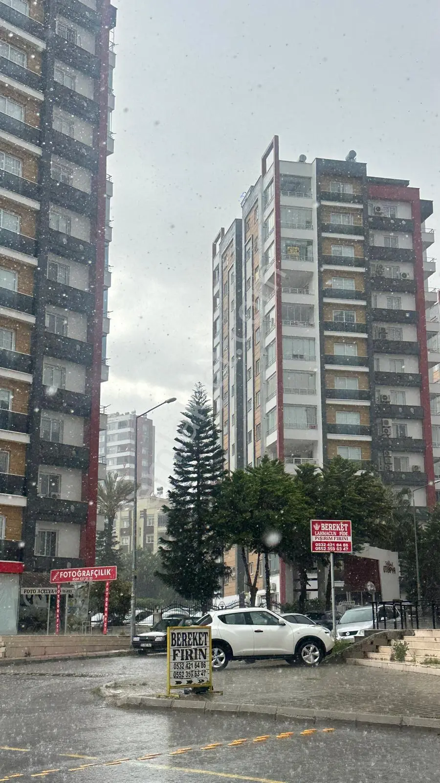 Mezitli'de Satılık 4+1 Lüks Daire, 200m², Havuzlu Site