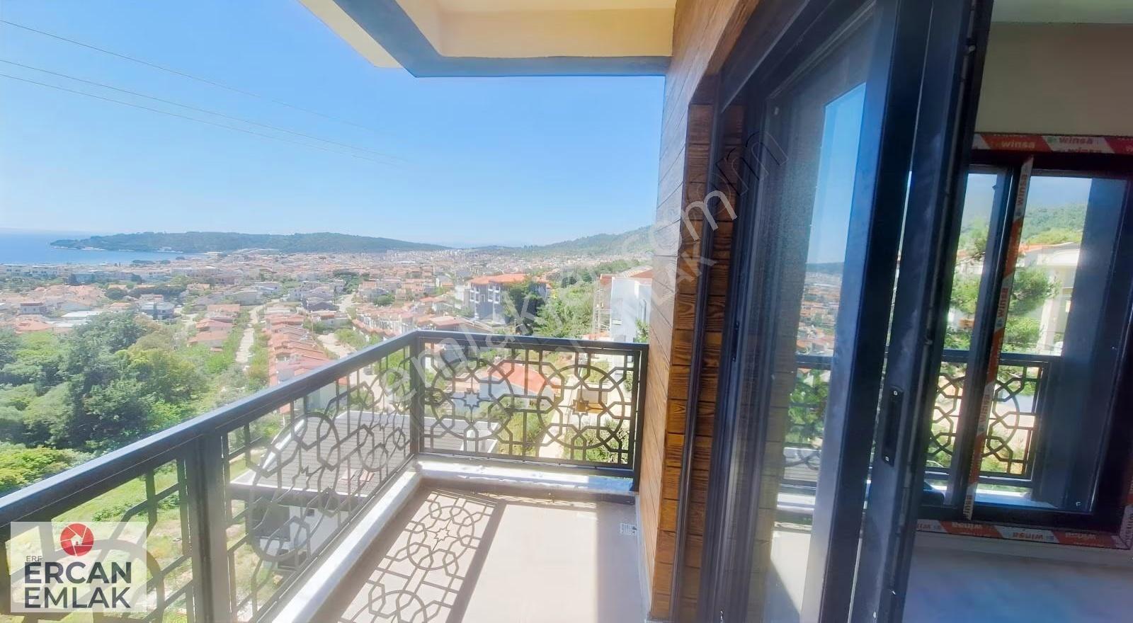 Özdere'de Deniz Manzaralı Sıfır 5+1 Villa - Görsel 15