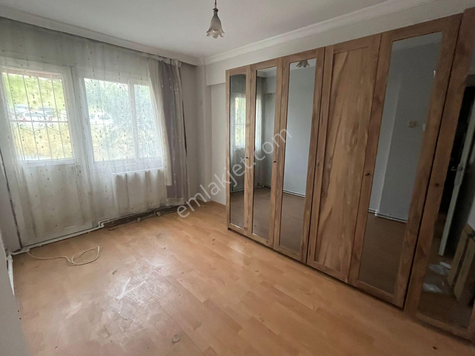 Konak Zafertepe Mah.de İzmirpark Avm Yürüme Mesafesinde 2+1 85m2 Dgazlı Ayrı Mutfak Kiralık Daire - Görsel 9