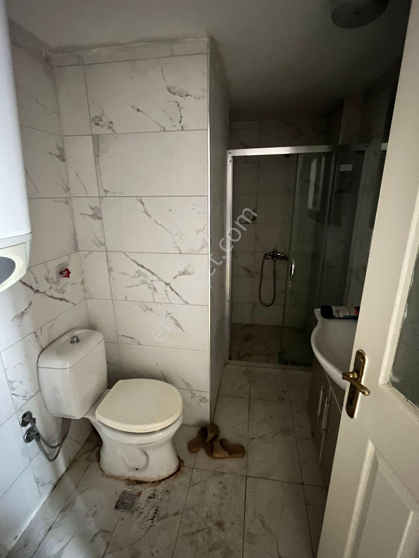 Konak Zafertepe Mah.de İzmirpark Avm Yürüme Mesafesinde 2+1 85m2 Dgazlı Ayrı Mutfak Kiralık Daire - Görsel 27