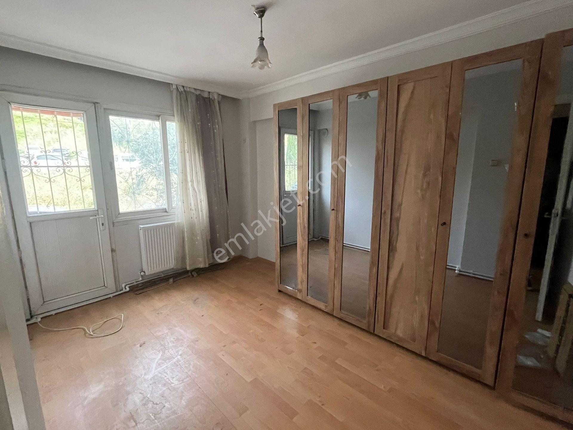 Konak Zafertepe Mah.de İzmirpark Avm Yürüme Mesafesinde 2+1 85m2 Dgazlı Ayrı Mutfak Kiralık Daire - Görsel 7