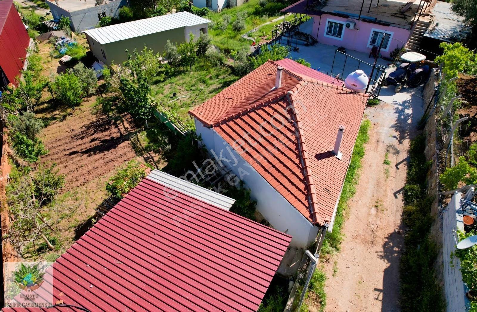 Pasifikten Yeniköyde 85 M² Betonarme Evi Olan 240m² Hisseli Tapu - Görsel 3