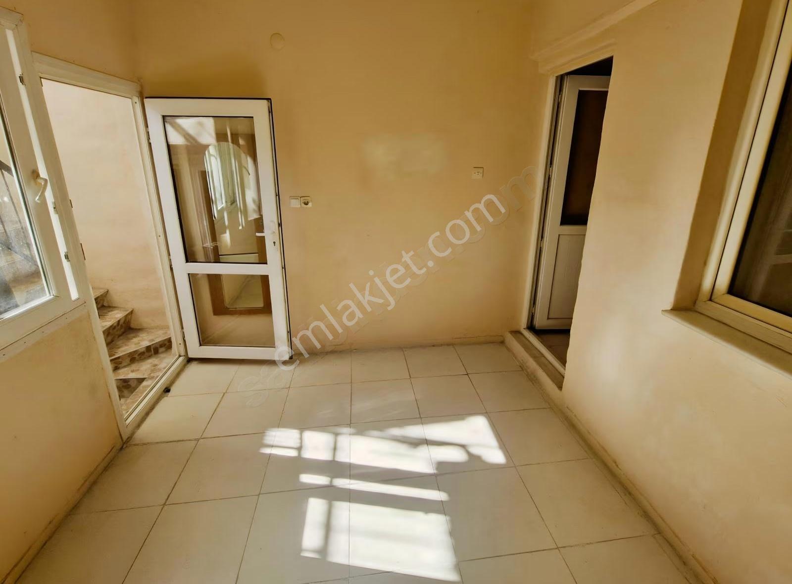 Güngör Mahallesinde Müstakil Kiralık Ev - Görsel 7