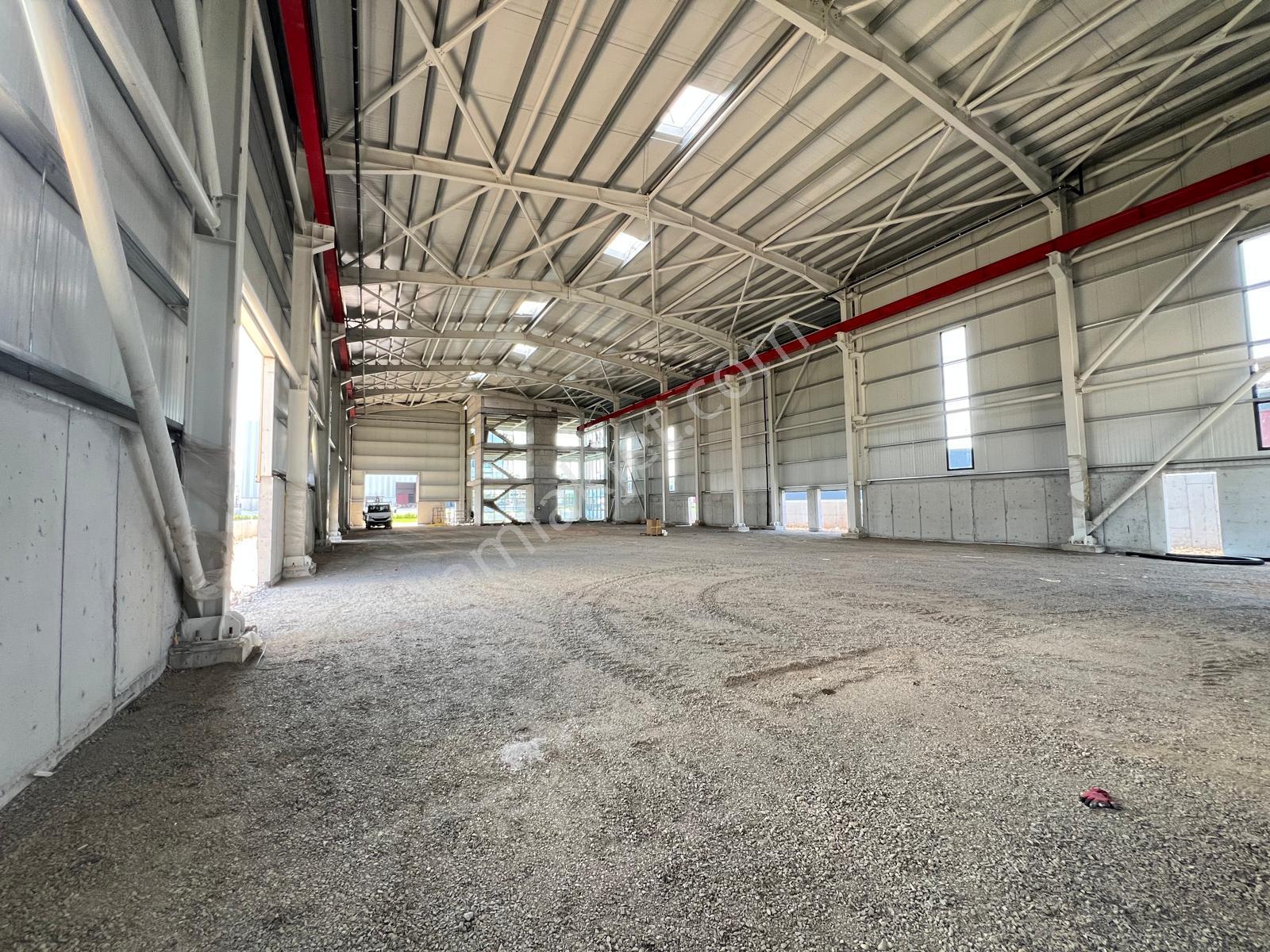 Kobi Osb'de 1800 M2+400 Kwa+vinç Yolları Hazır Kiralık Fabrika - Görsel 3