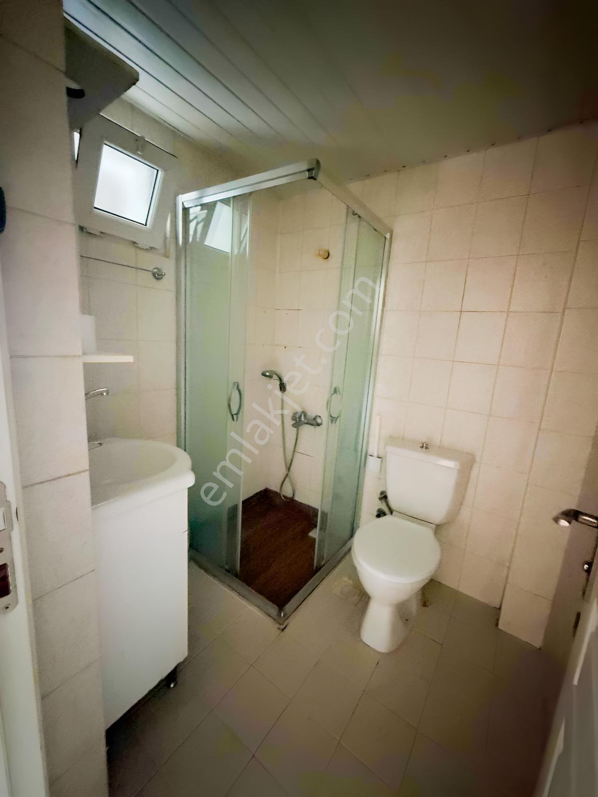 Limanda Ana Cadde Üzerinde 6+2 Doğalgazlı Kiralık - Görsel 2
