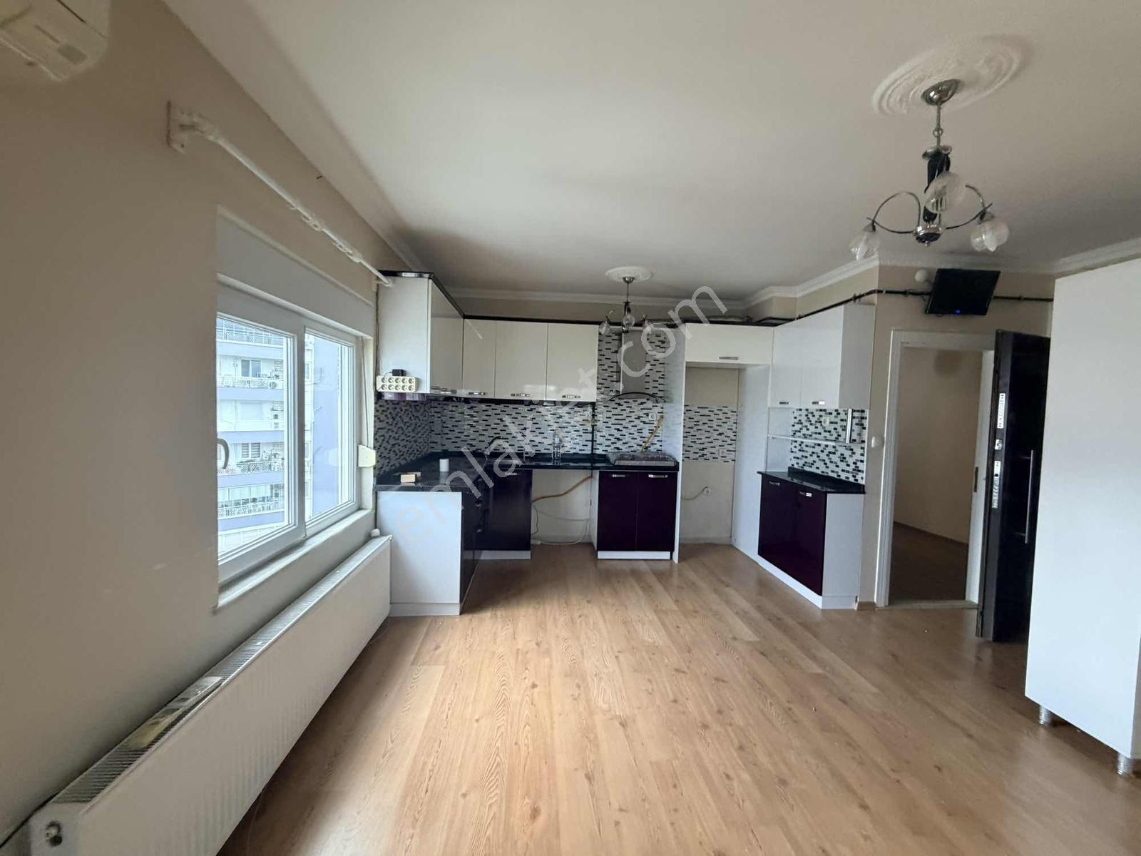 Limanda Ana Cadde Üzerinde 6+2 Doğalgazlı Kiralık - Görsel 8