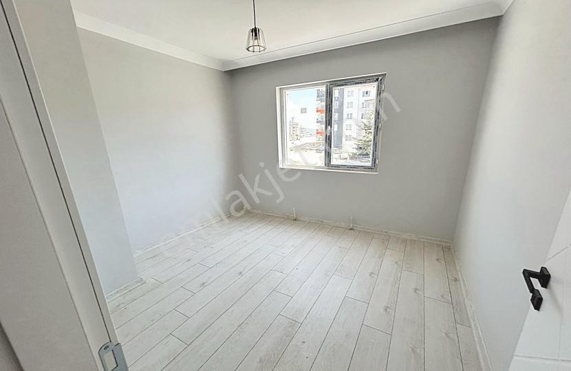 Yenikent Emlak'tan Kat Konumunda Satılık Lüx 130 M2 3+1 Daire - Görsel 12