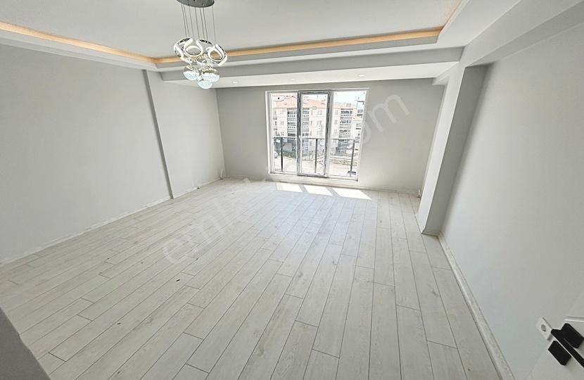 Yenikent Emlak'tan Kat Konumunda Satılık Lüx 130 M2 3+1 Daire - Görsel 14
