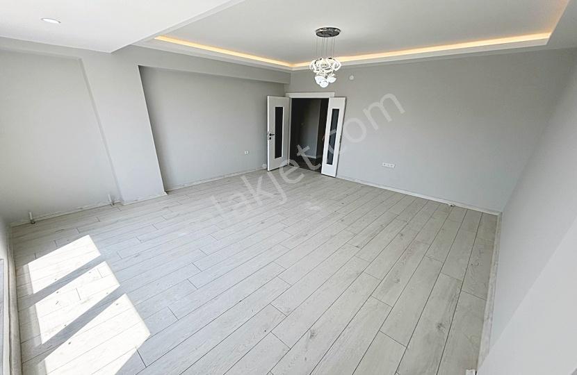 Yenikent Emlak'tan Kat Konumunda Satılık Lüx 130 M2 3+1 Daire - Görsel 11