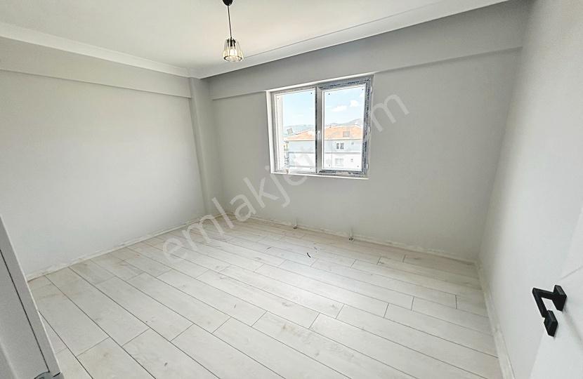 Yenikent Emlak'tan Kat Konumunda Satılık Lüx 130 M2 3+1 Daire - Görsel 36