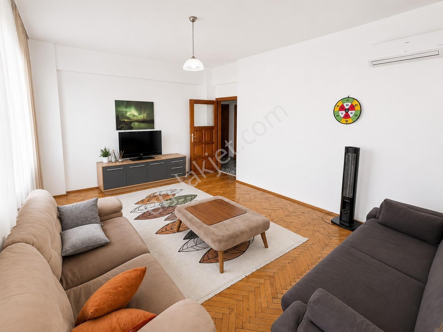 Alanya Hacet 3+1 170m2 Eşyalı Otoparklı Merkezde Denize 150metre - Görsel 5