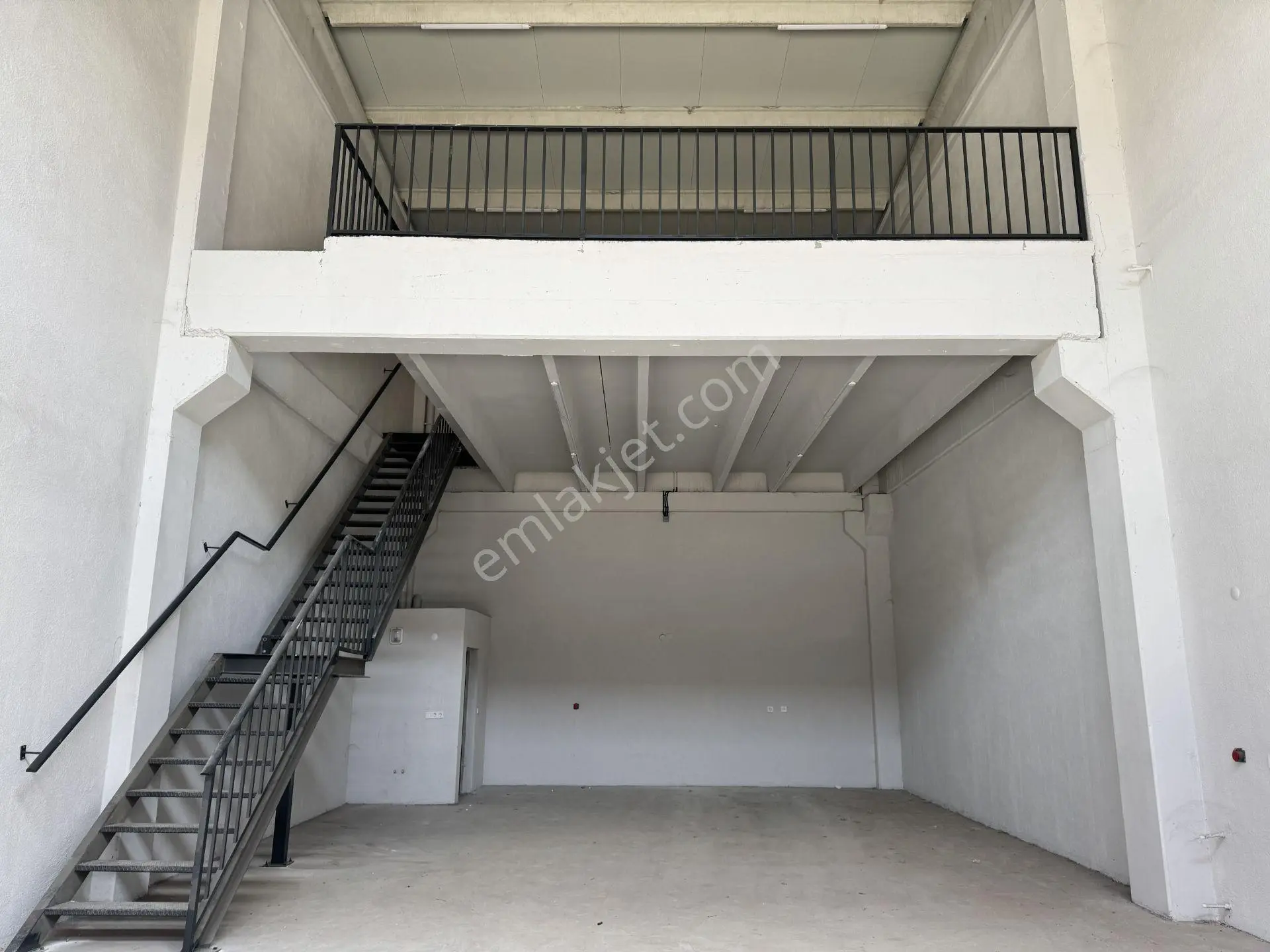 Biga Sanayi'de 170 M² Masrafsız, Kurumsal Kiralamaya Uygun Dükkan - Görsel 4