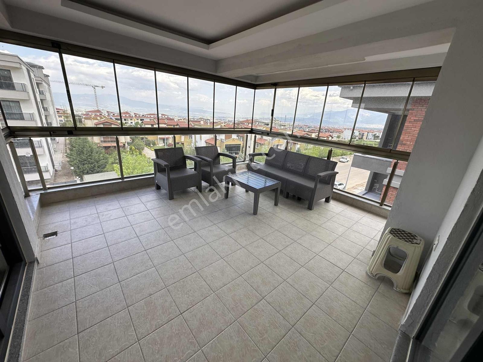 1200 Evler'de Bölgede En Geniş Sınırsız Kredili 5+2 300 M2 Daire - Görsel 12