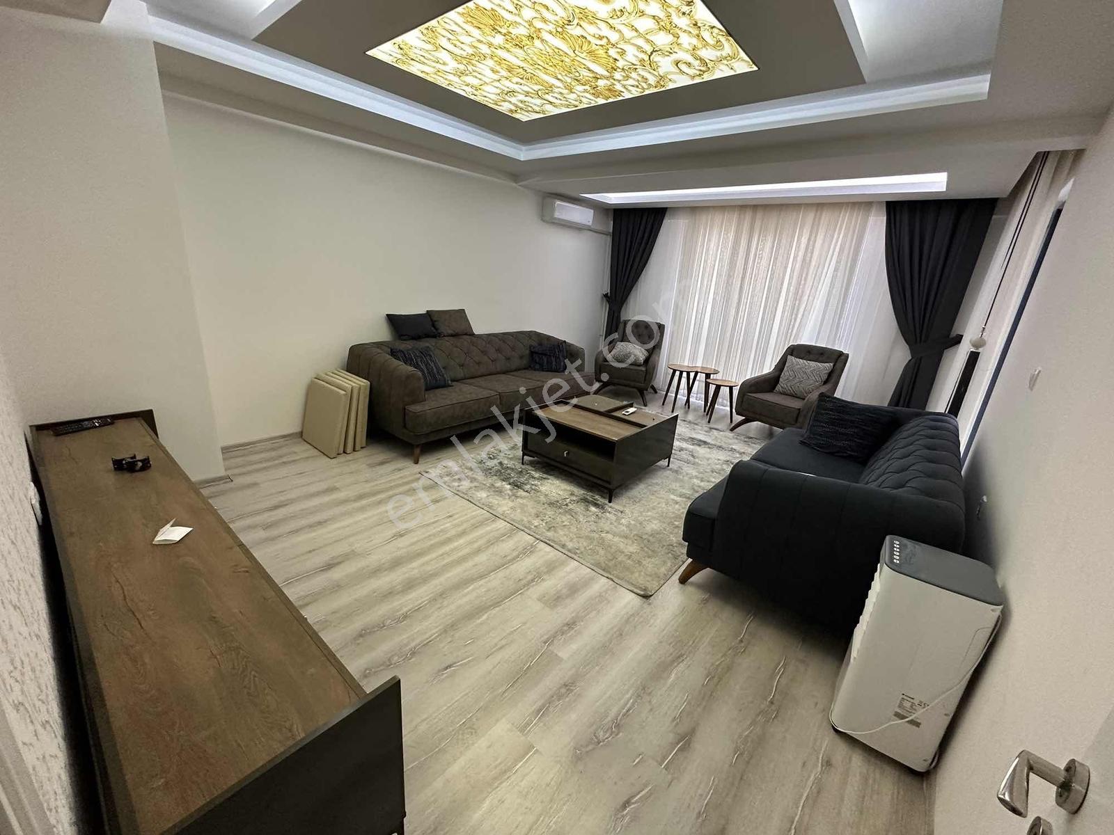 1200 Evler'de Bölgede En Geniş Sınırsız Kredili 5+2 300 M2 Daire - Görsel 3