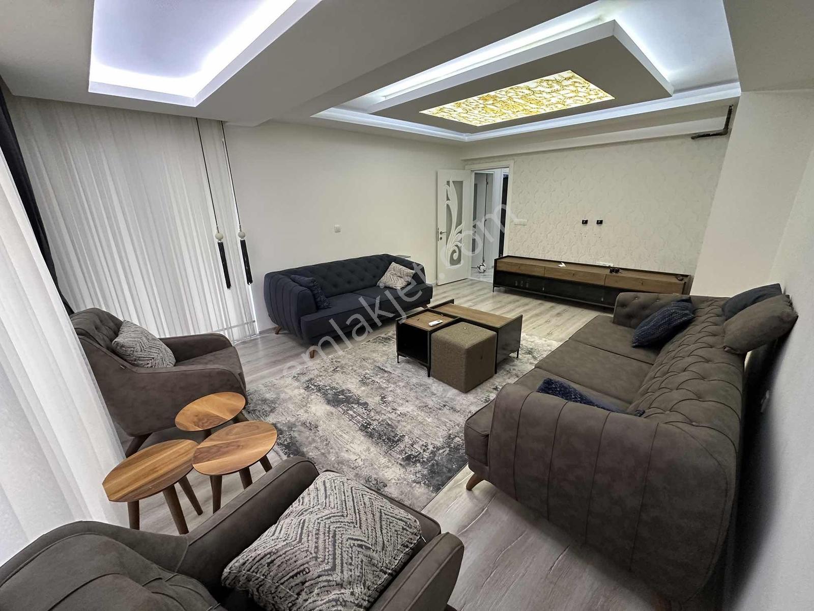 1200 Evler'de Bölgede En Geniş Sınırsız Kredili 5+2 300 M2 Daire - Görsel 2