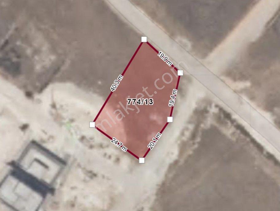 Acil Satılık! Fiyatı Düştü! 953 M² Sahibinden | Çift Köşe | 3 Tarafı Yol | 4 Villalık Arsa - Görsel 8