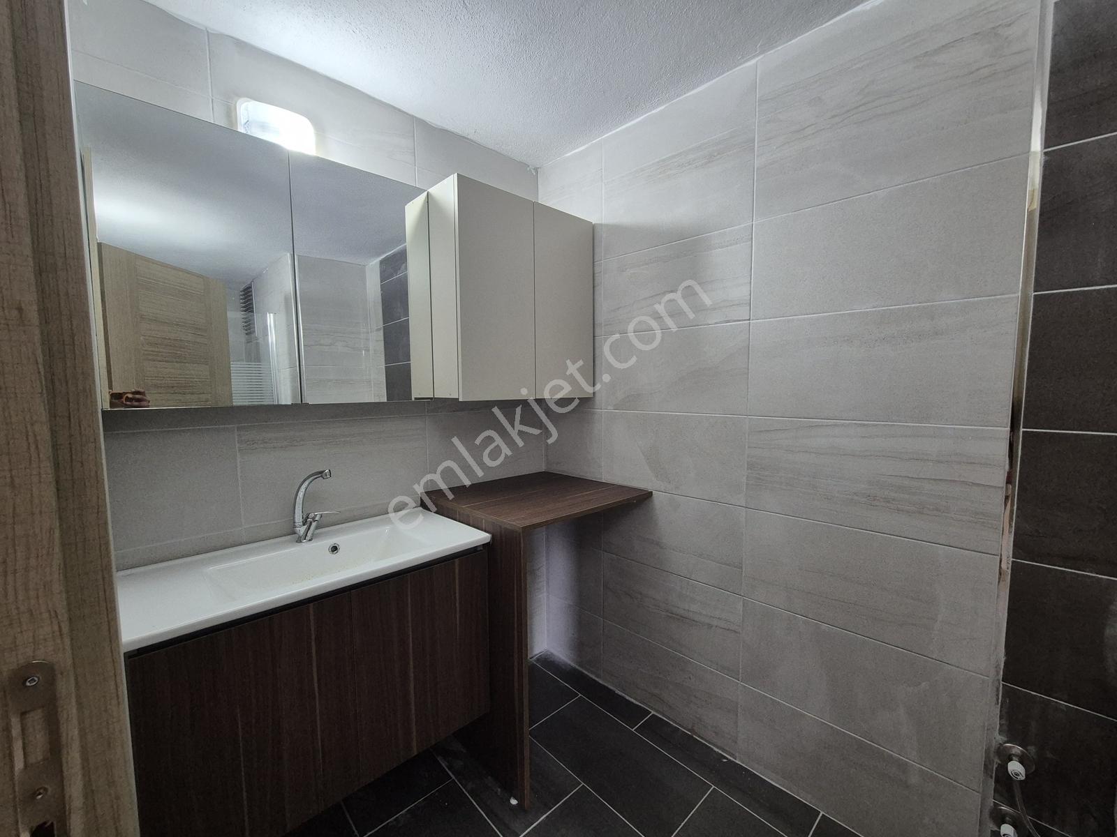 Kuşadası Avm Bölgesi 2+1 Hiç Oturulmamış Sıfır Kiralık Daire - Görsel 17