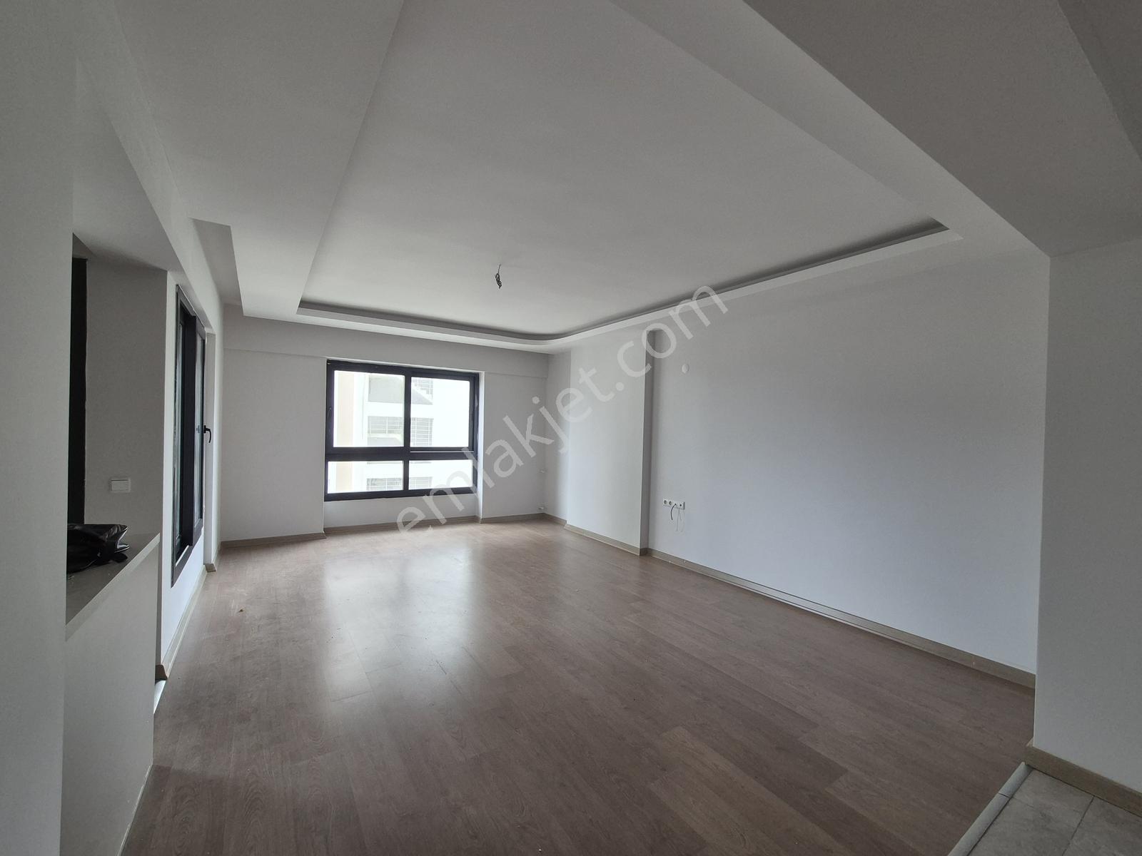 Kuşadası Avm Bölgesi 2+1 Hiç Oturulmamış Sıfır Kiralık Daire - Görsel 13
