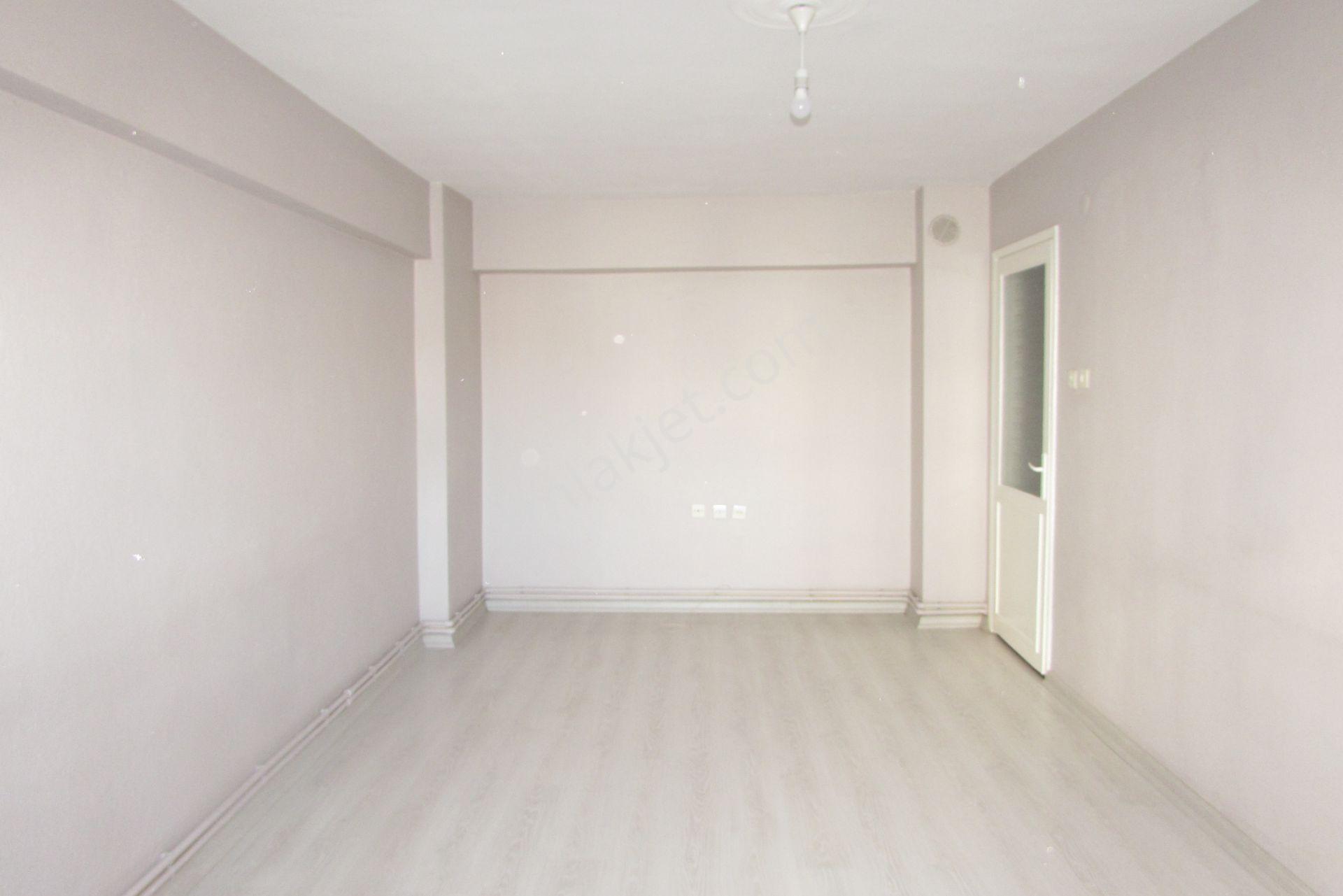 Nazilli Karaçay Mah.hürriyet Cad. 3+1 Kiralık Daire - Görsel 9