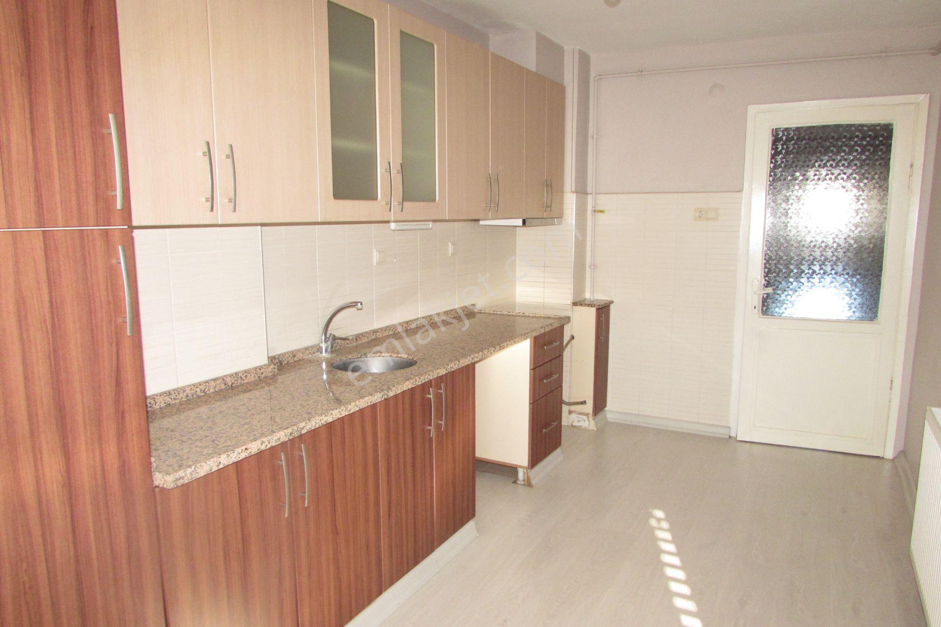 Nazilli Karaçay Mah.hürriyet Cad. 3+1 Kiralık Daire - Görsel 20