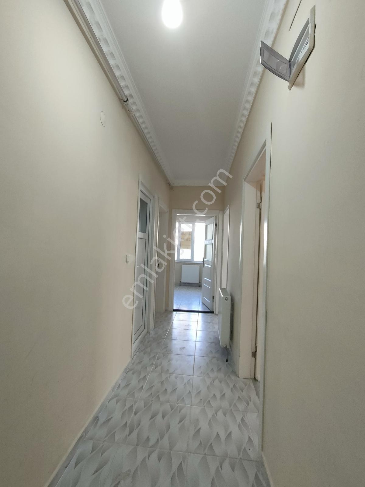 Tekirdağ Kapaklı Merkezde 2+1 90 M2 Yüksek Giriş Ön Cephe - Görsel 24