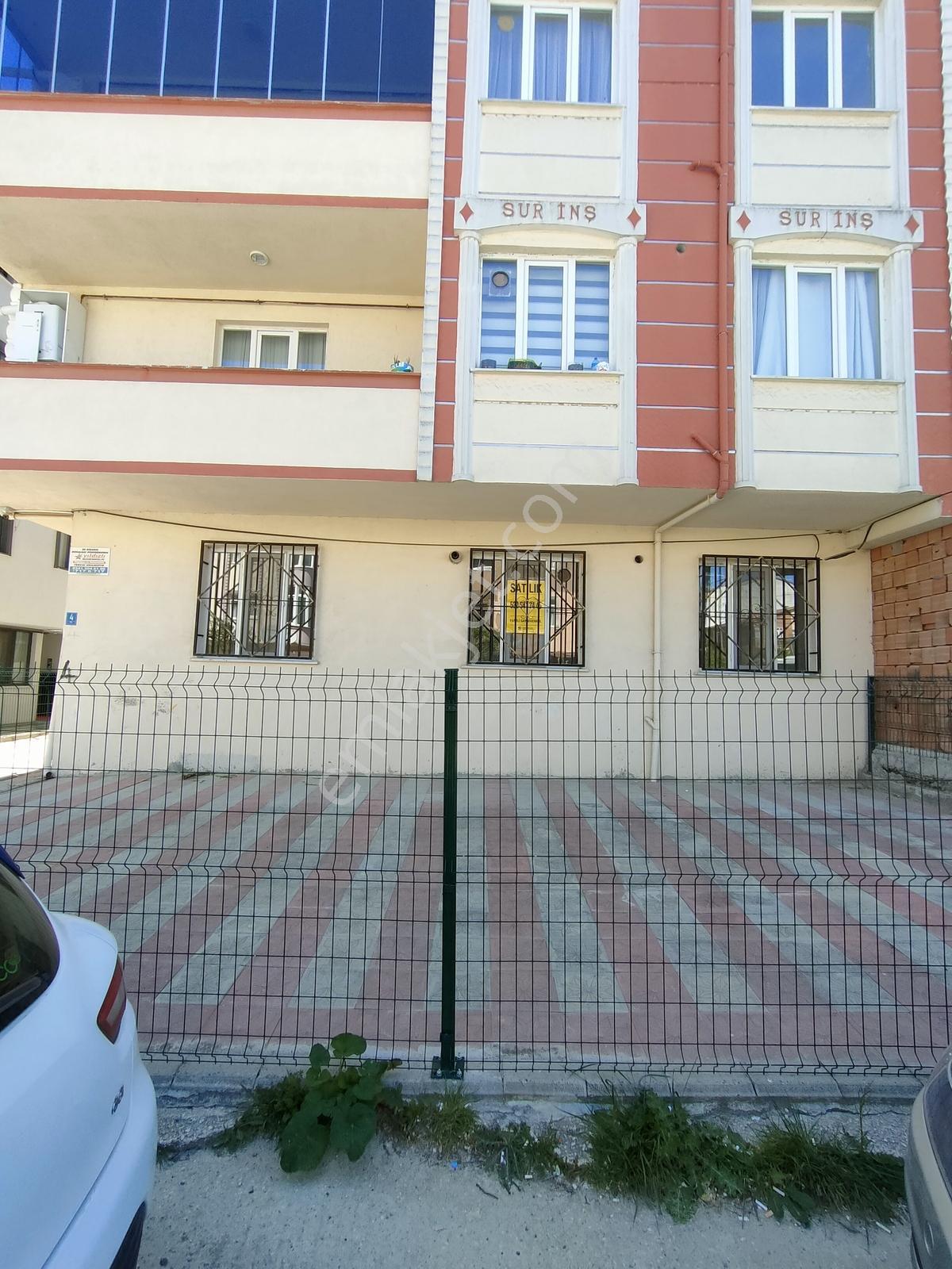 Tekirdağ Kapaklı Merkezde 2+1 90 M2 Yüksek Giriş Ön Cephe - Görsel 3