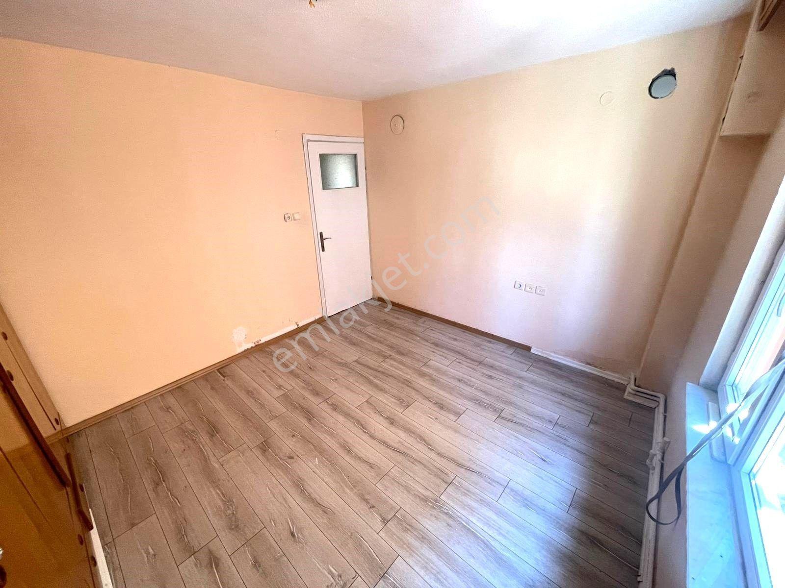 Melodi'den Bahçesinde Meyve Ağaçlı Ayrı Mutfaklı Ön Cephe 2+1 Kiralık Daire - Görsel 16