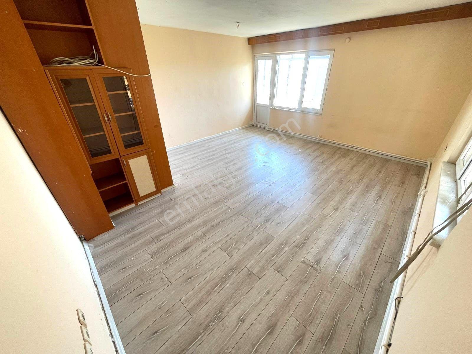 Melodi'den Bahçesinde Meyve Ağaçlı Ayrı Mutfaklı Ön Cephe 2+1 Kiralık Daire - Görsel 4