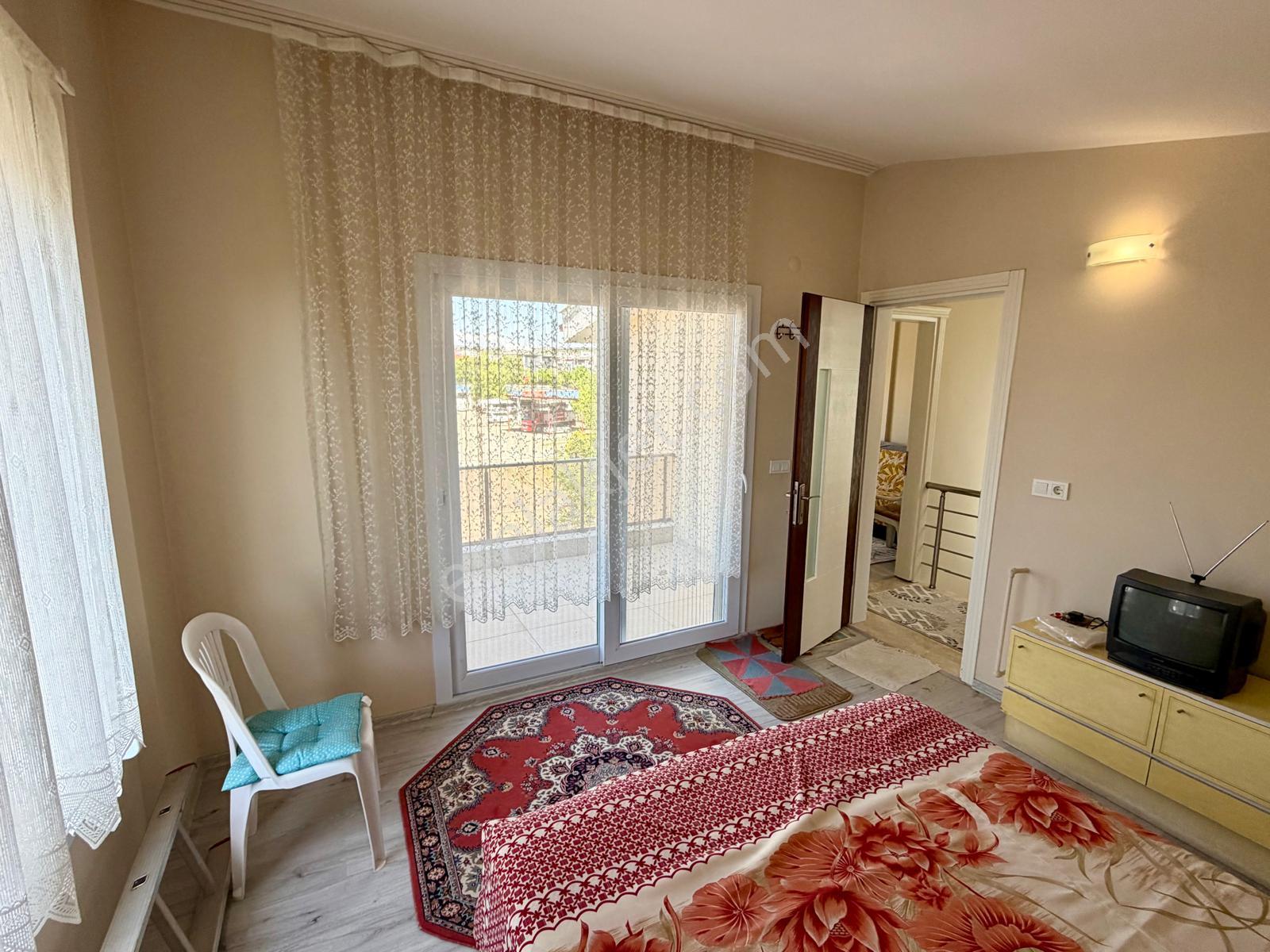 Kuşadası Davutlar Merkezinde İster Yazlık İster Kışlık Villa! - Görsel 24