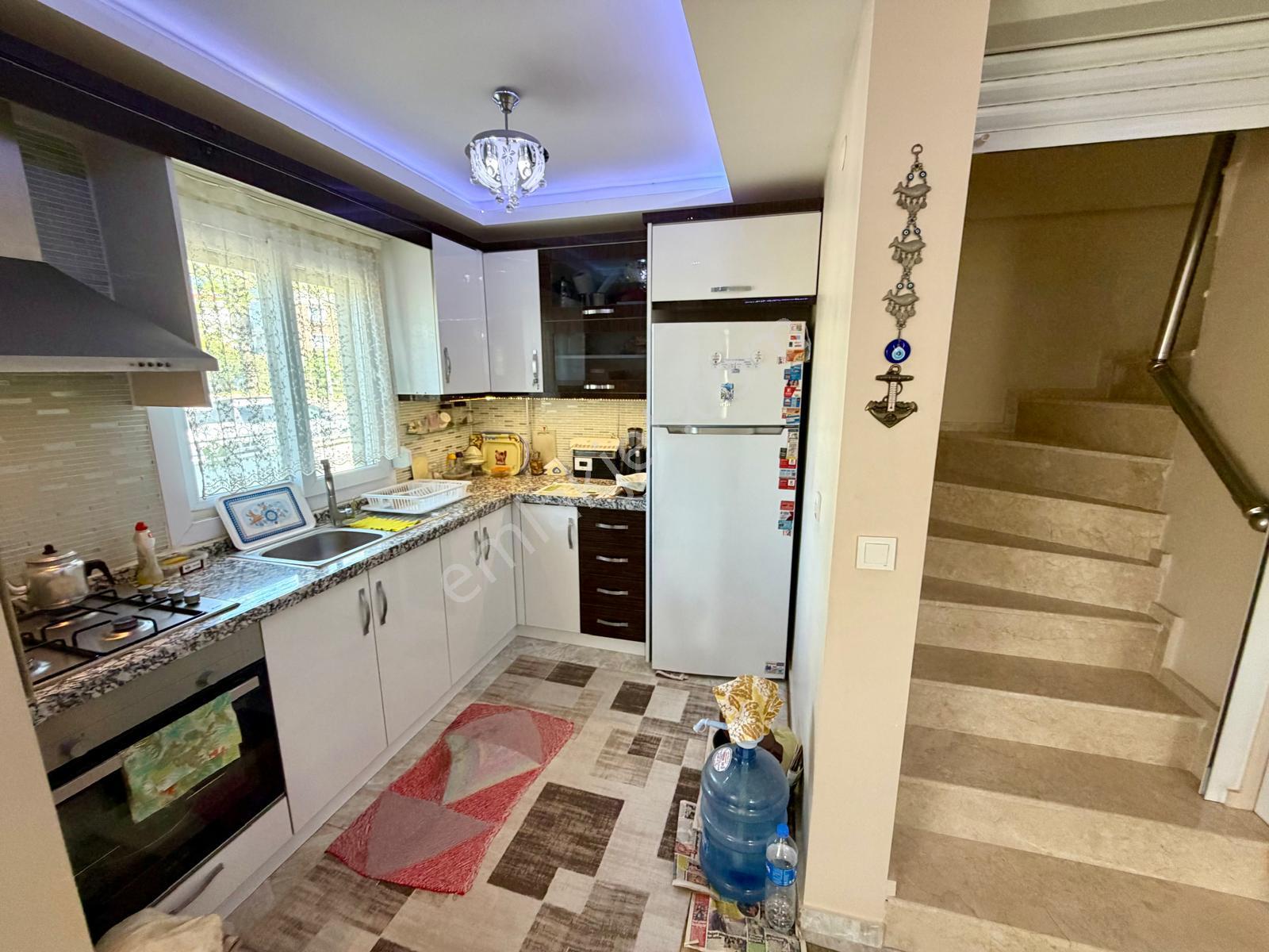 Kuşadası Davutlar Merkezinde İster Yazlık İster Kışlık Villa! - Görsel 20