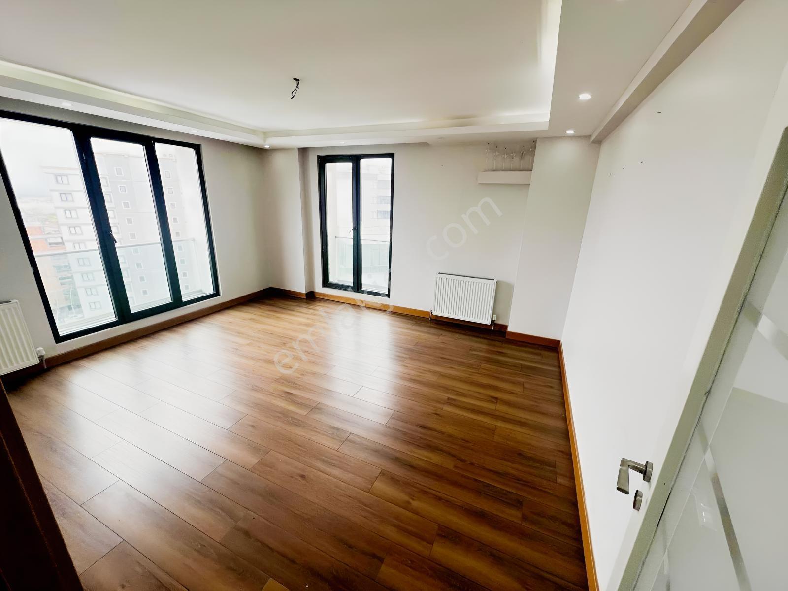Yoldaş İnş Kiralık 2+1 120 M2 12.kat Sitede Ebevyn Banyolu Daire - Görsel 18