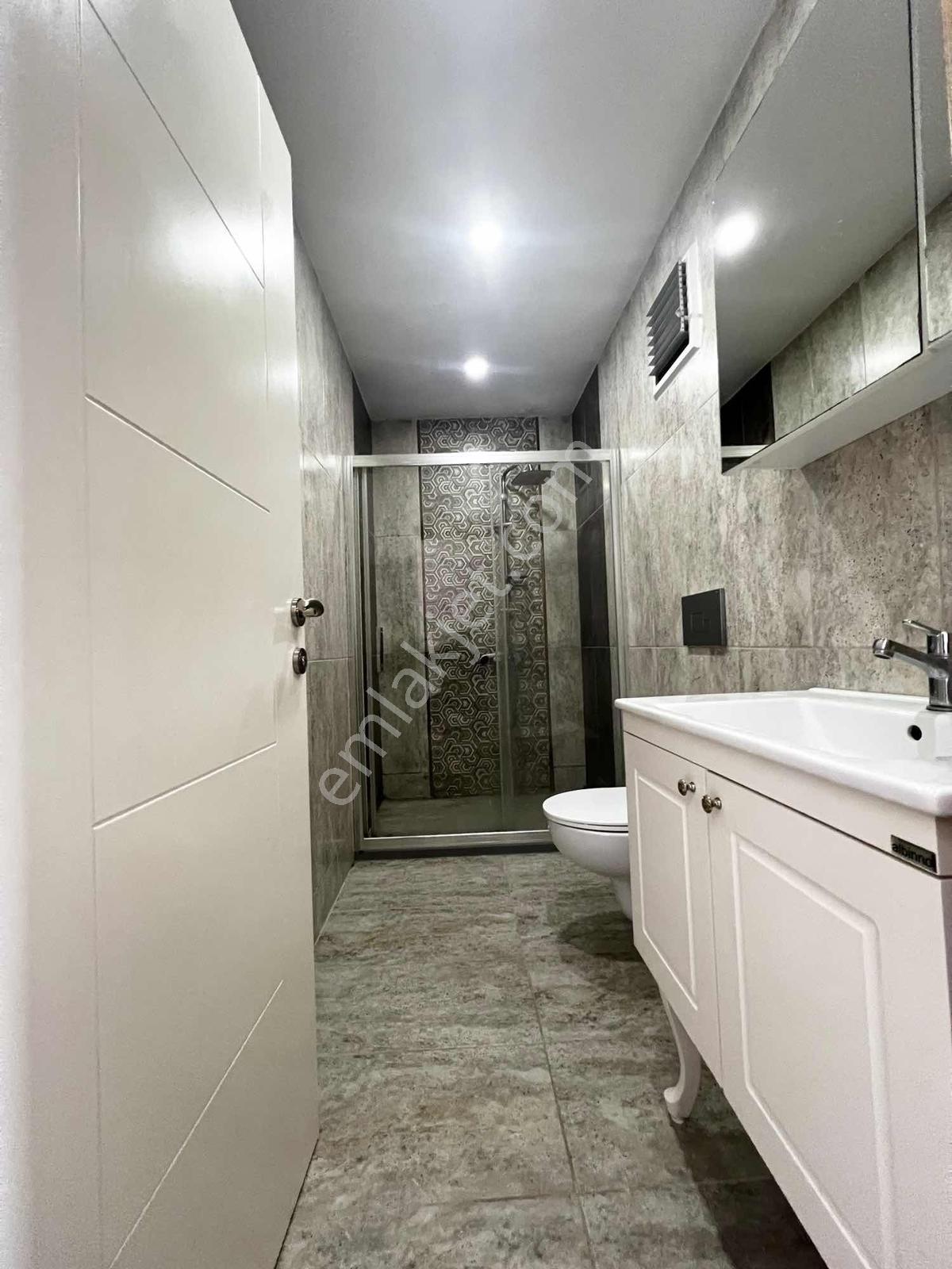 Yoldaş İnş Kiralık 2+1 120 M2 12.kat Sitede Ebevyn Banyolu Daire - Görsel 6