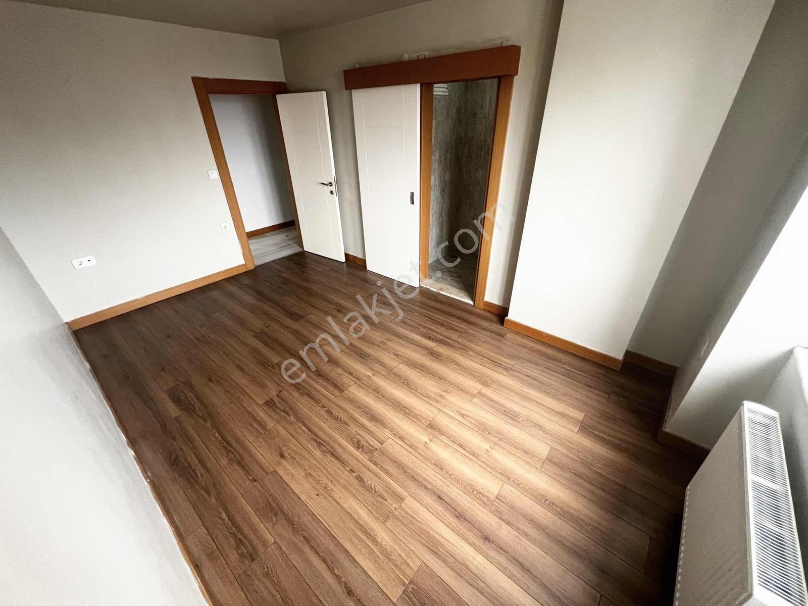 Yoldaş İnş Kiralık 2+1 120 M2 12.kat Sitede Ebevyn Banyolu Daire - Görsel 22