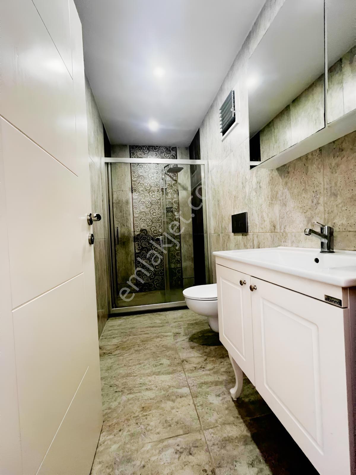 Yoldaş İnş Kiralık 2+1 120 M2 12.kat Sitede Ebevyn Banyolu Daire - Görsel 16