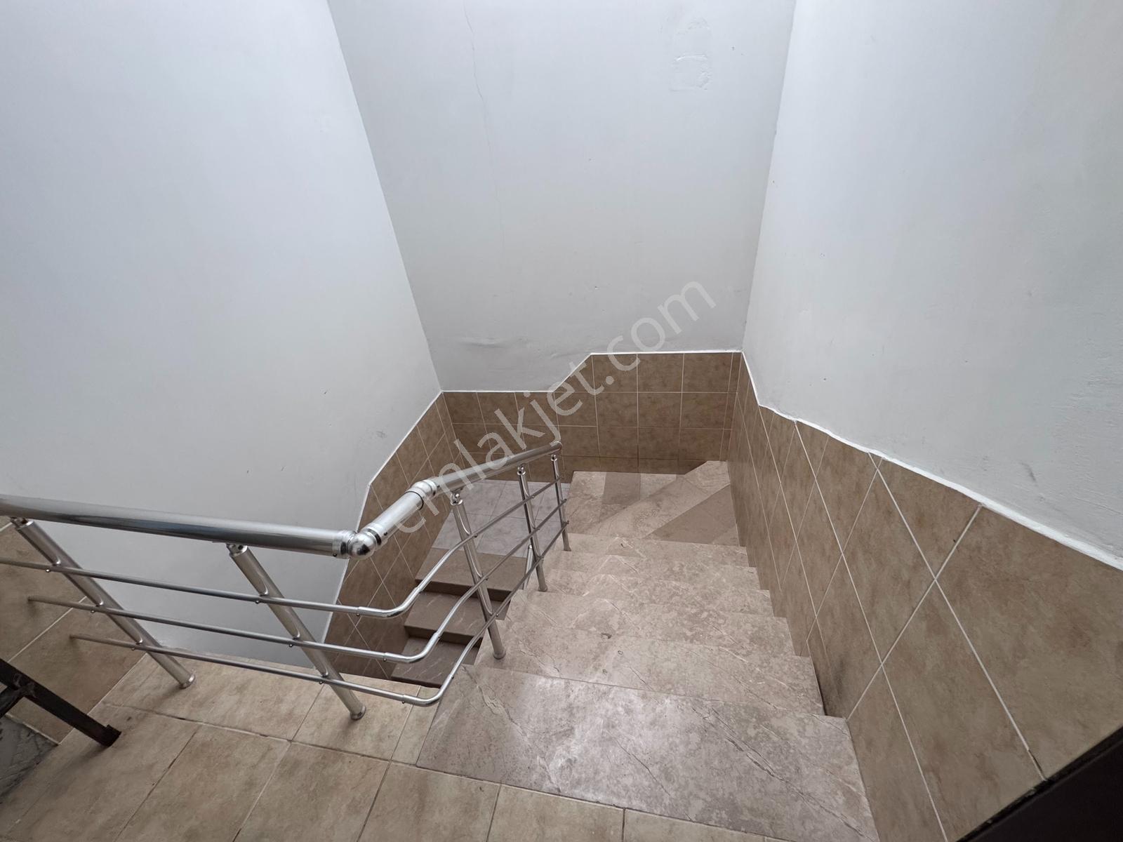 Adliye - Ruh Sinir Hastanesi Yakınında Teras Kat Kiralık Daire - Görsel 9