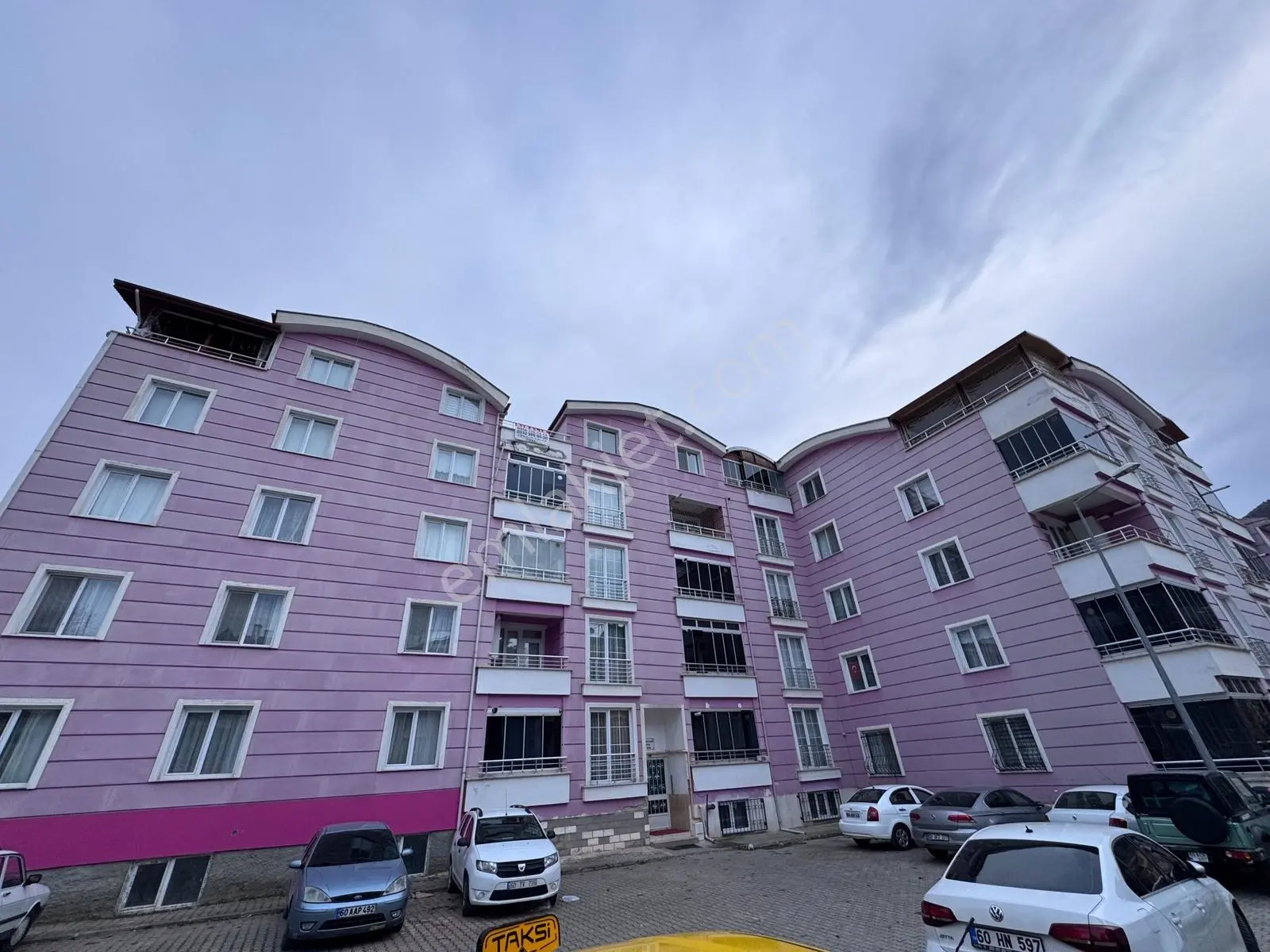 Adliye - Ruh Sinir Hastanesi Yakınında Teras Kat Kiralık Daire