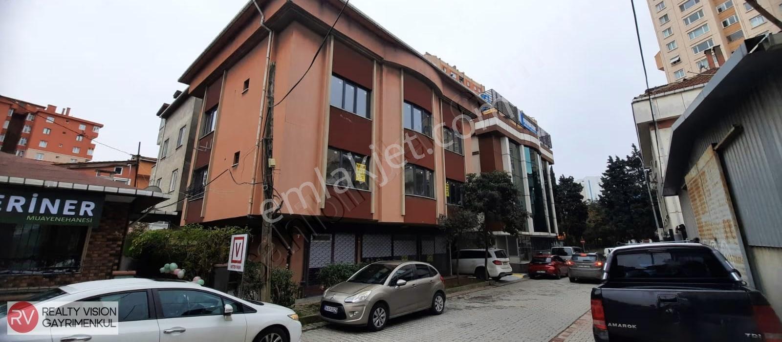 Ataşehir İçerenköy Kiralık Depo - 100m²