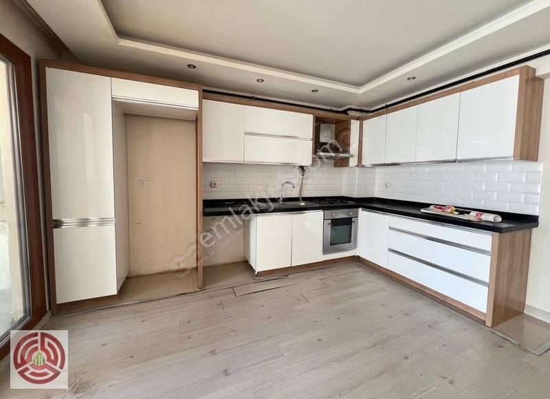 Emir Grup'tan Caddeye Yakın 2+1 Kiralık Arakat 95m Daire