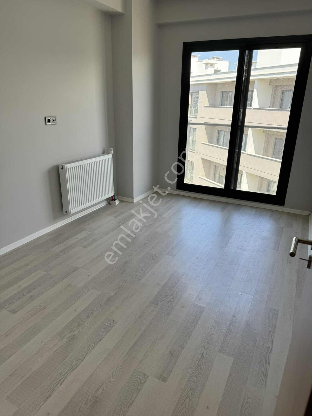 Torbalı Da Havuzu Güvenlıklı Sıte Içerısınde Satılık 3+1 Daire - Görsel 33
