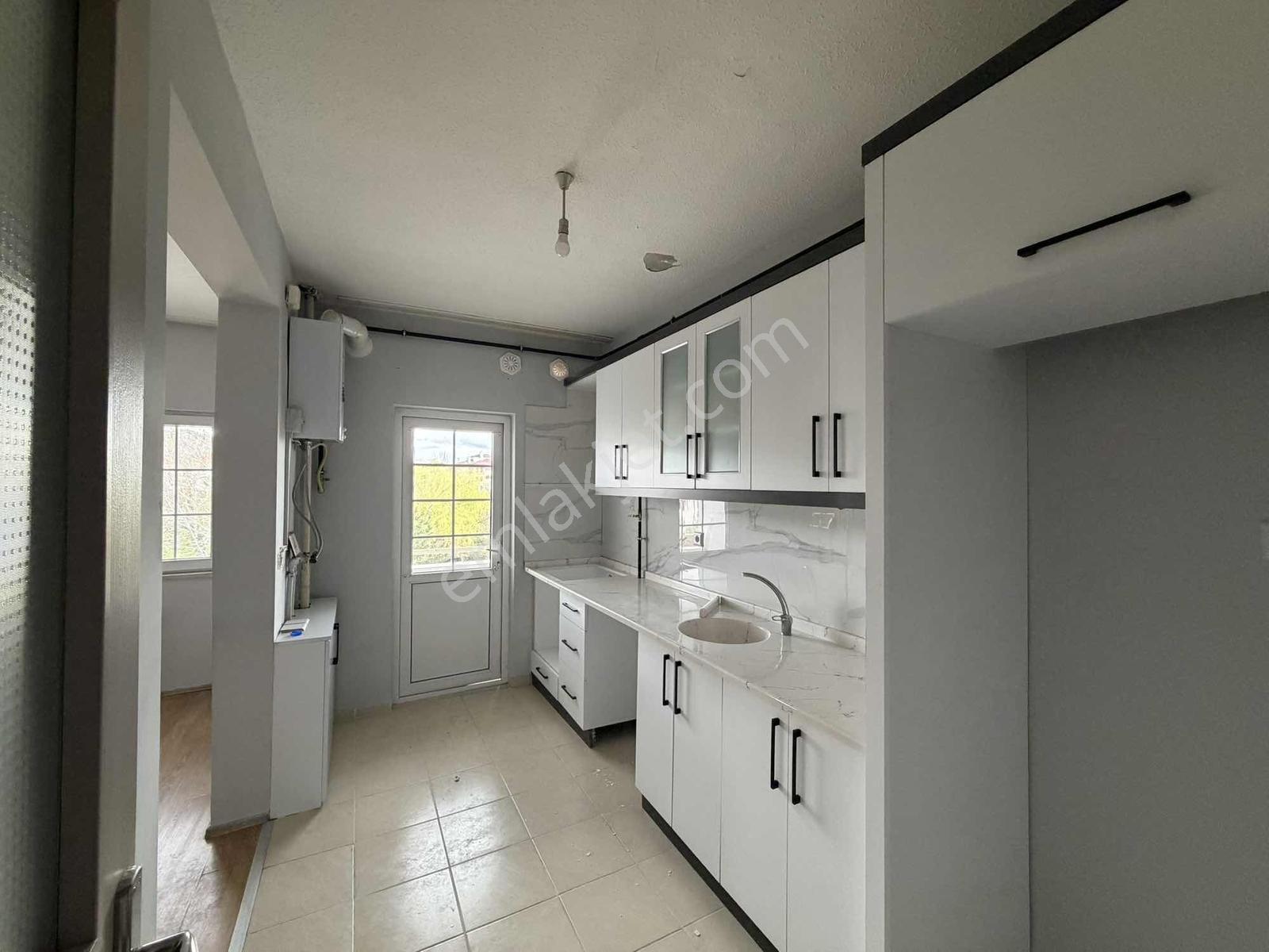 Remax Dem'den Kavakyolu 2. Etap Ara Kat Borçsuz Satılık Daire - Görsel 10