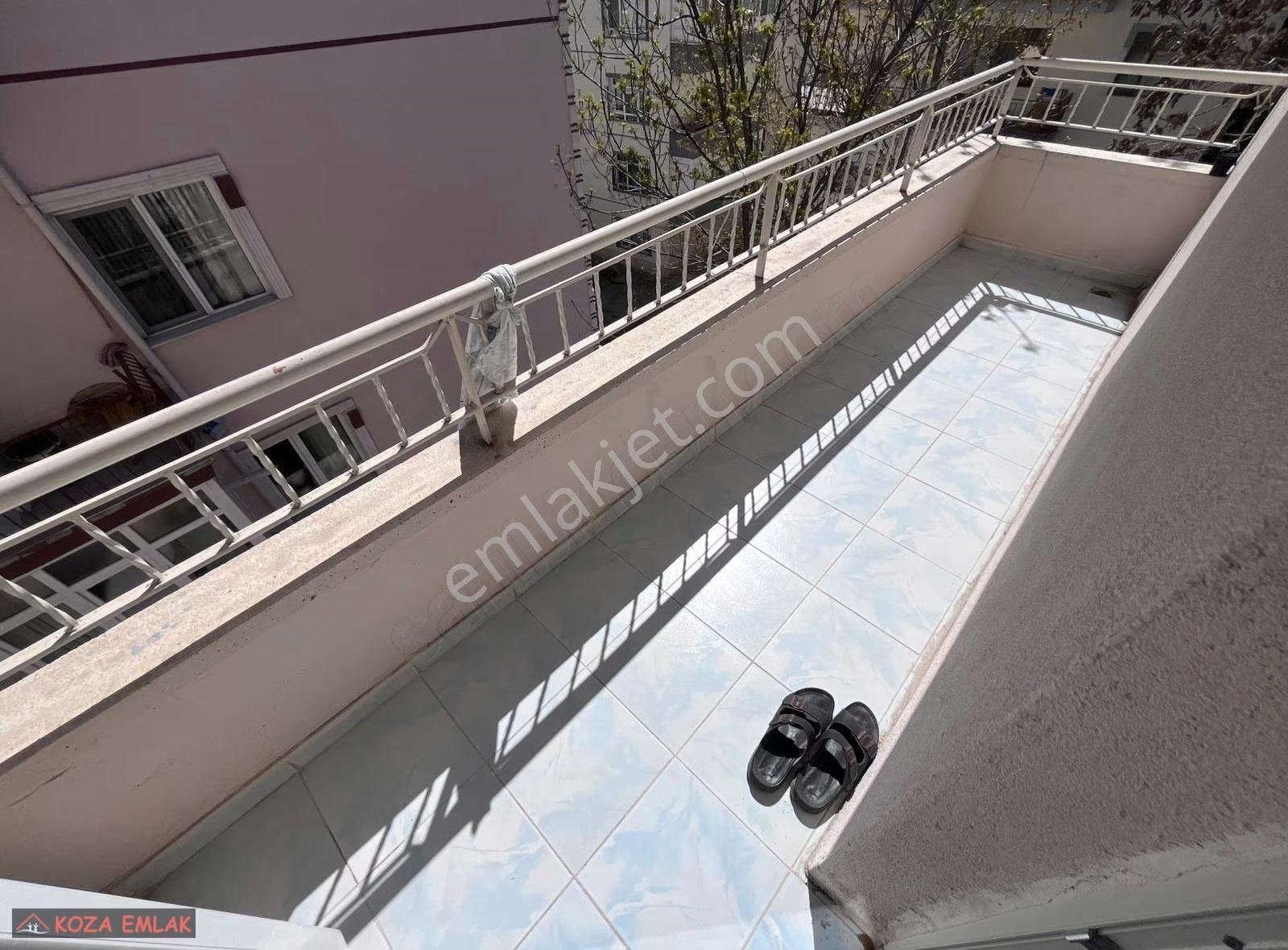 Koza'dan Atatürk Mah. Cadde Üzeri Ara Katta ''bağımsız 3+1 Daire - Görsel 21