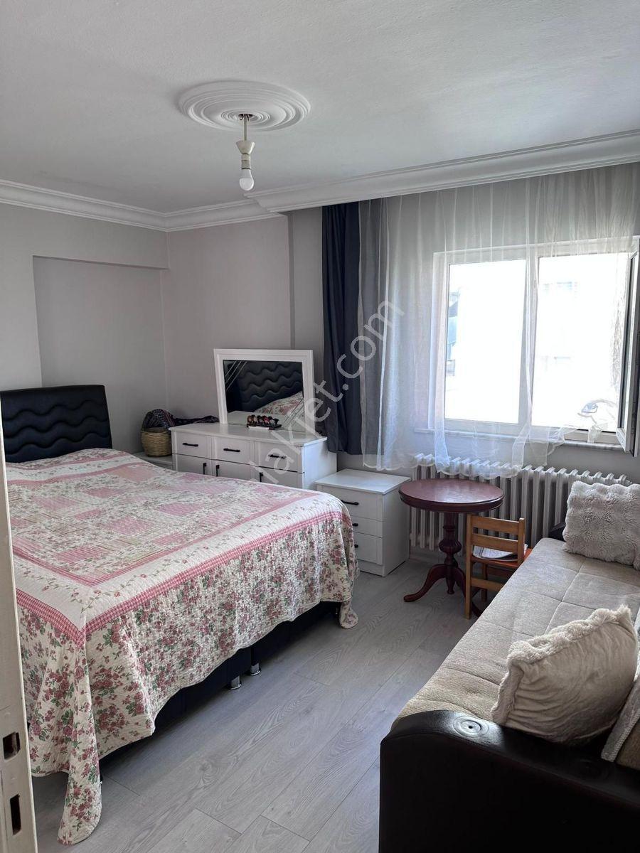 Dikilitaşta 1+1 Full Eşyalı Kiralık Daire