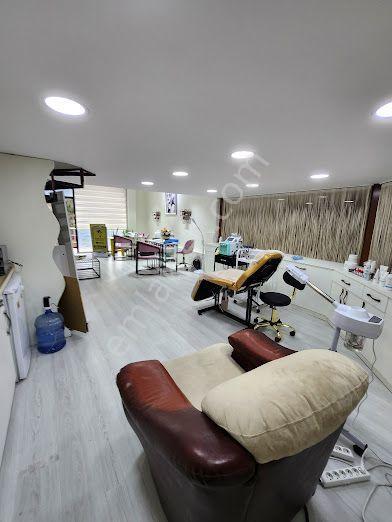 Küçükçekmece Atakent 3.etap Ta Full Tadilatlı Satılık 70m2 İşyeri - Görsel 2