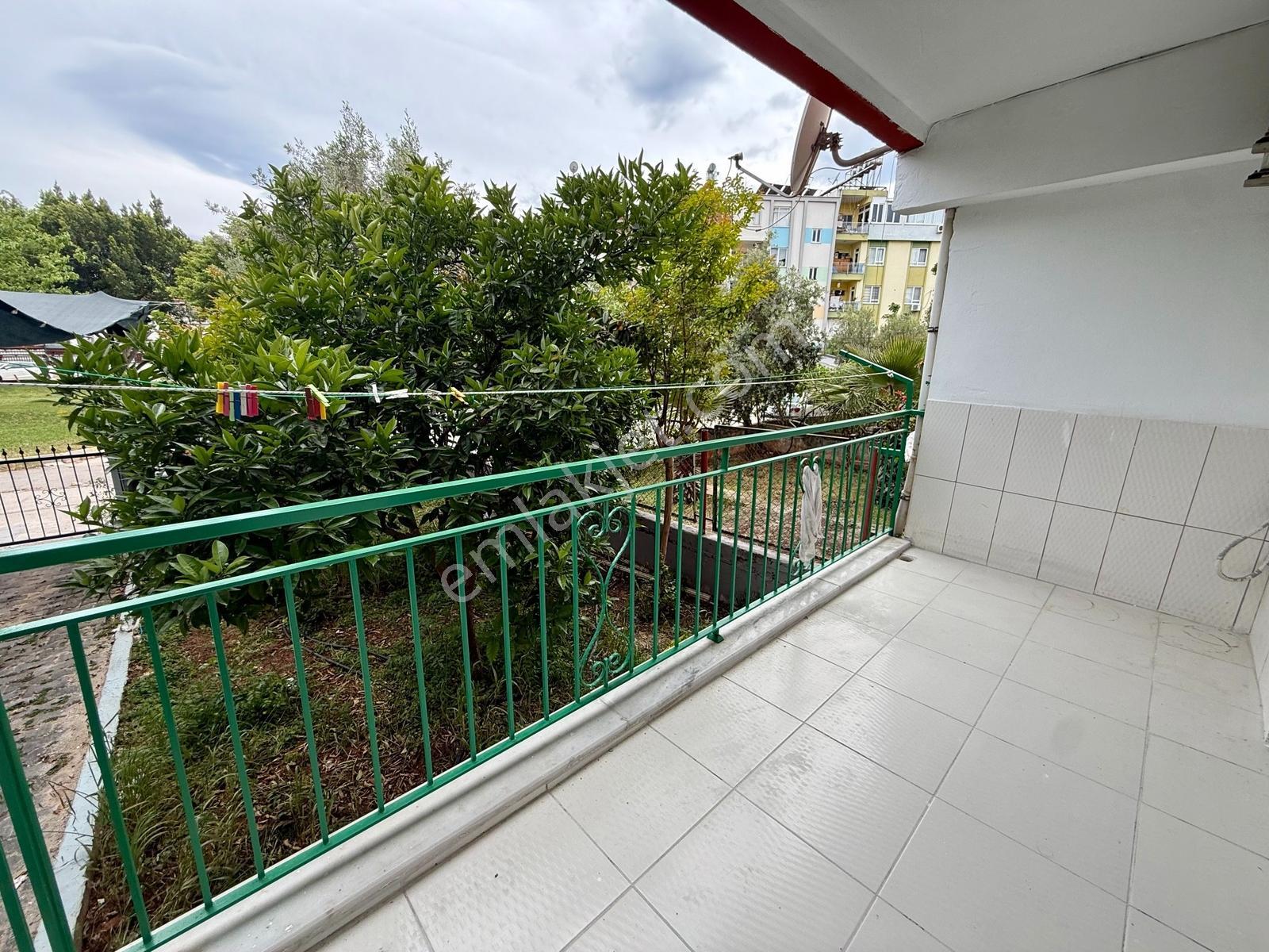 Yeşilyurtta Eşyalı Kiralık 2+1 Yüksek Giriş Geniş Daire - Görsel 14