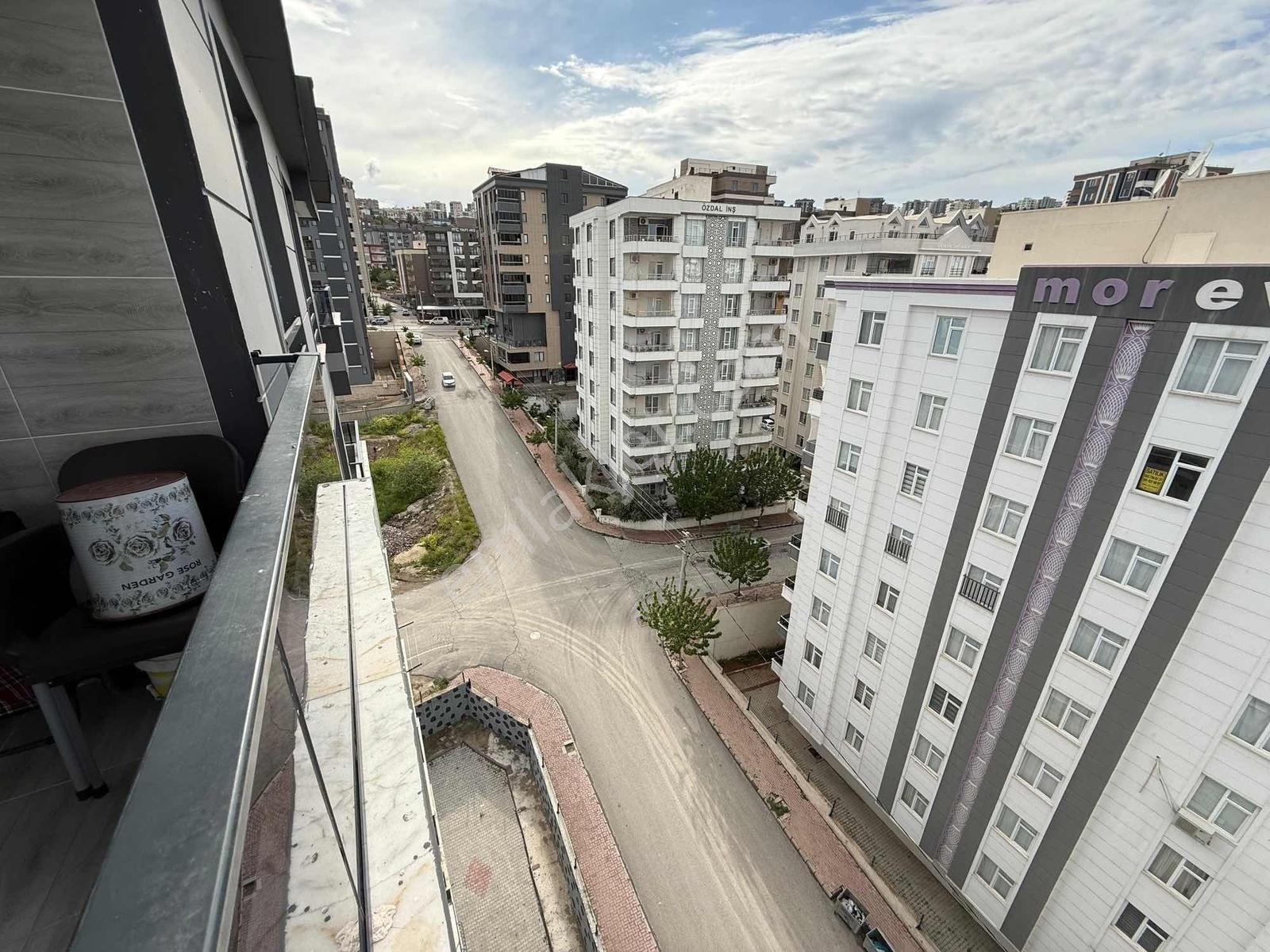 Yeşilloft'tan Satılık 2+1 Daire - Görsel 3