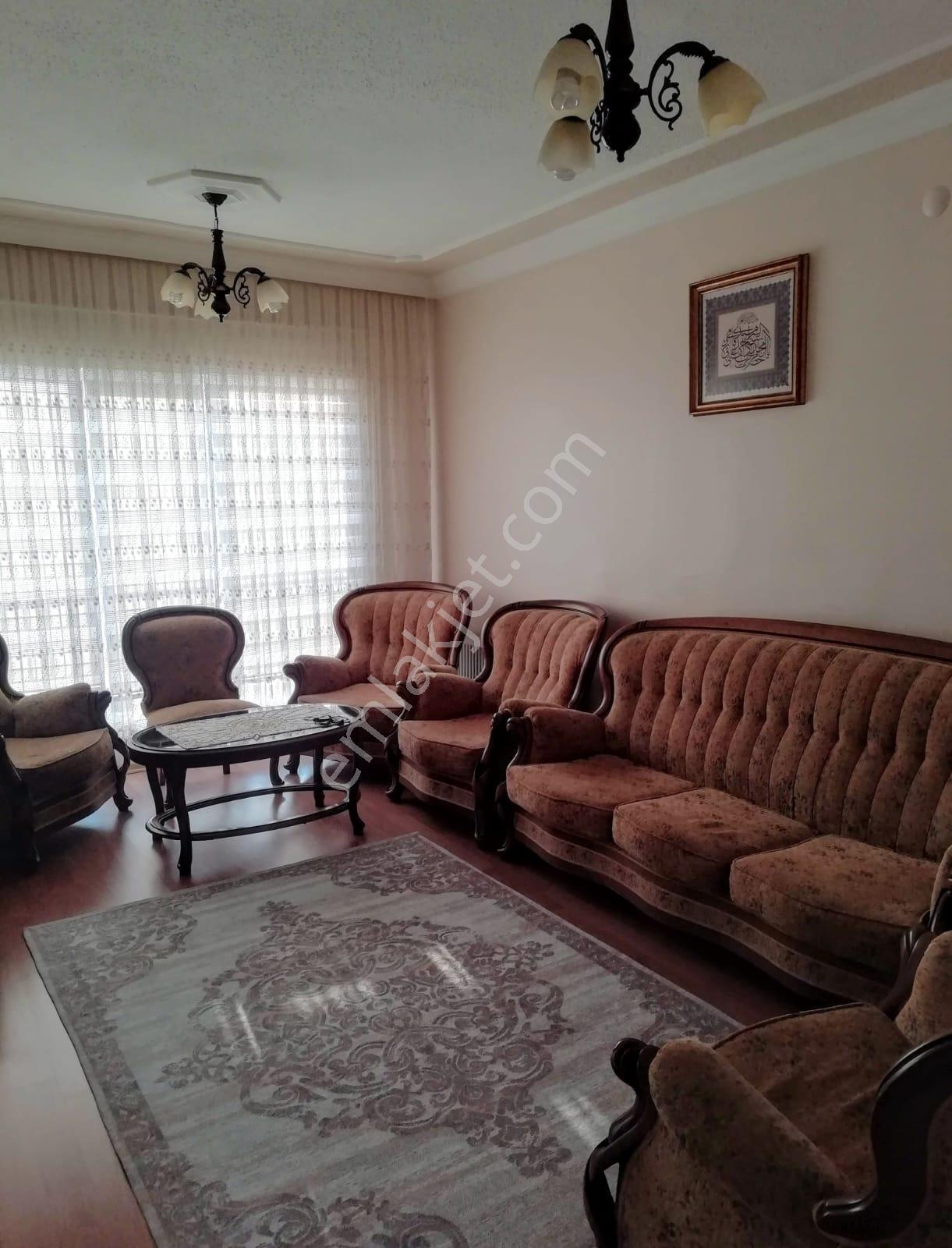 Akermax Gayrimenkulden Eşyalı Kiralık 2+1 Daire